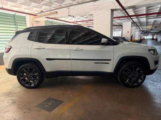 JEEP COMPASS 2.0 16V DIESEL S 4X4 AUTOMÁTICO JEEP COMPASS 2.0 16V DIESEL S 4X4 AUTOMÁTICO